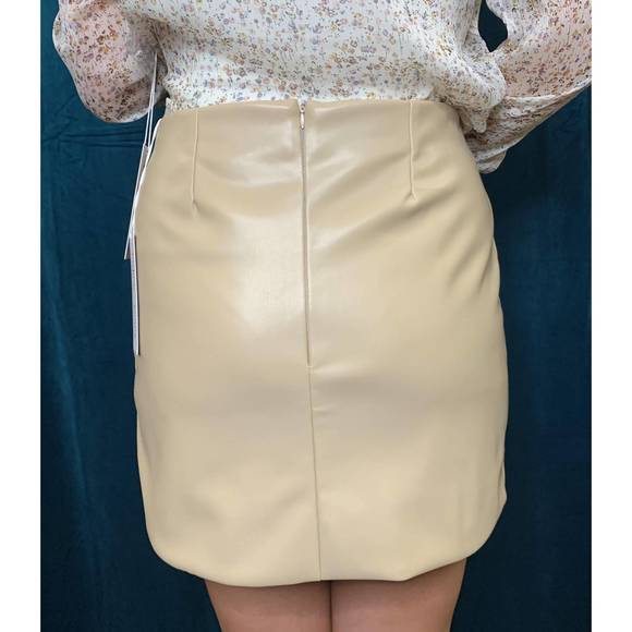 NEW BISHOP + YOUNG scallop mini skirt in dune - Picture 2 of 3